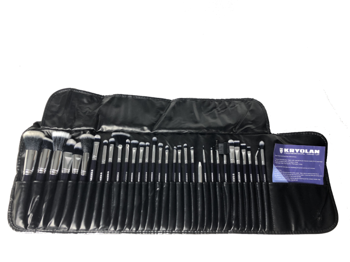 Training Brush Set 32 Pieces